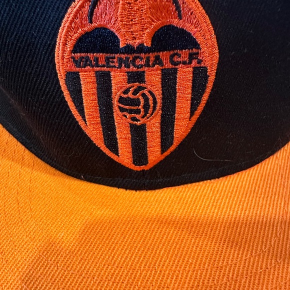 Valencia CF baseball cap - like new! - Picture 4 of 4